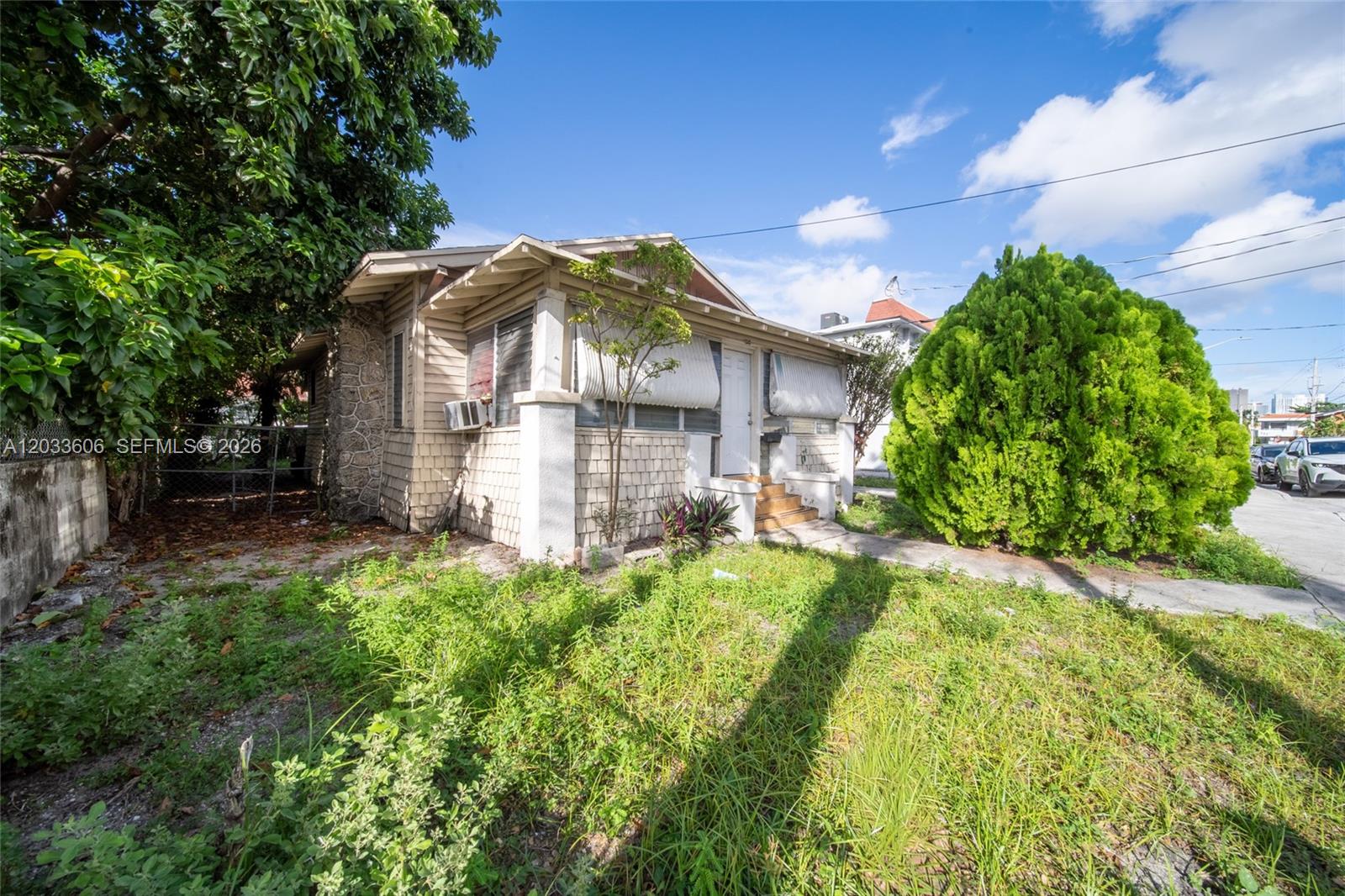 1267 NW 3rd St, Miami FL 33125