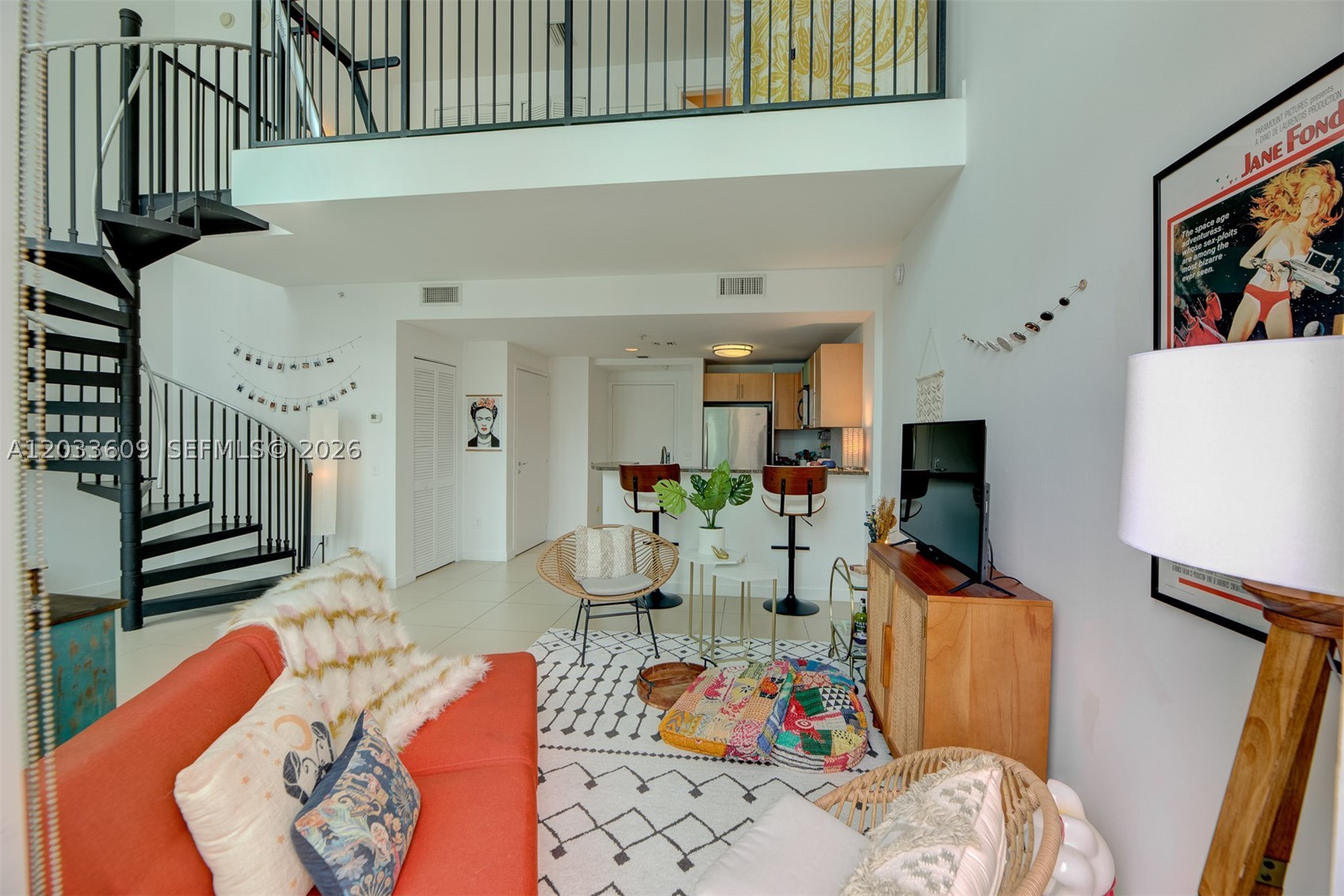 300 S Biscayne Blvd #L-428, Miami FL 33131