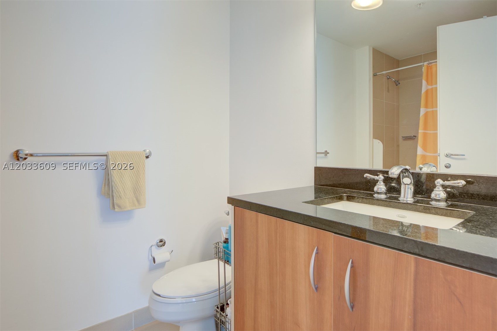 300 S Biscayne Blvd #L-428, Miami FL 33131