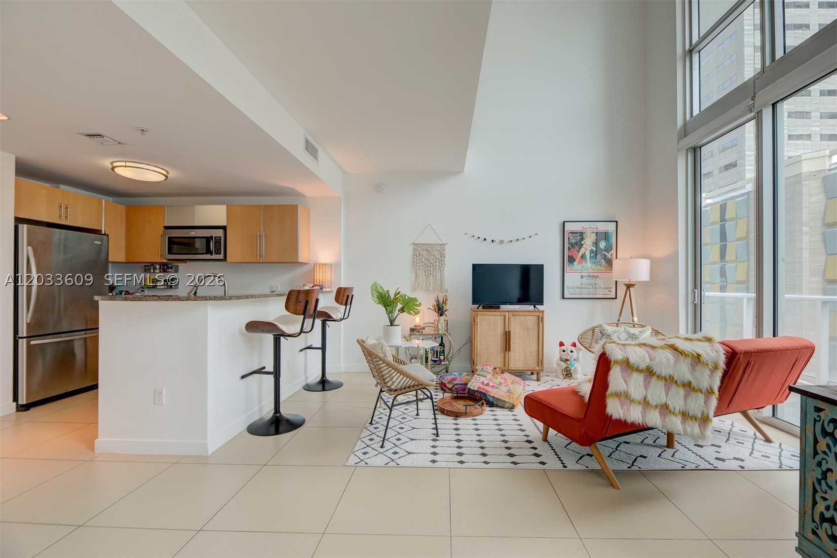 300 S Biscayne Blvd #L-428, Miami FL 33131