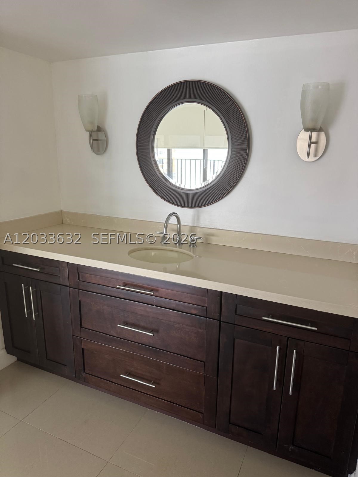 66 N Valencia Ave #PH2A, Coral Gables FL 33134