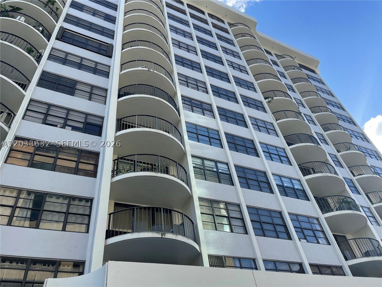 66 N Valencia Ave #PH2A, Coral Gables FL 33134