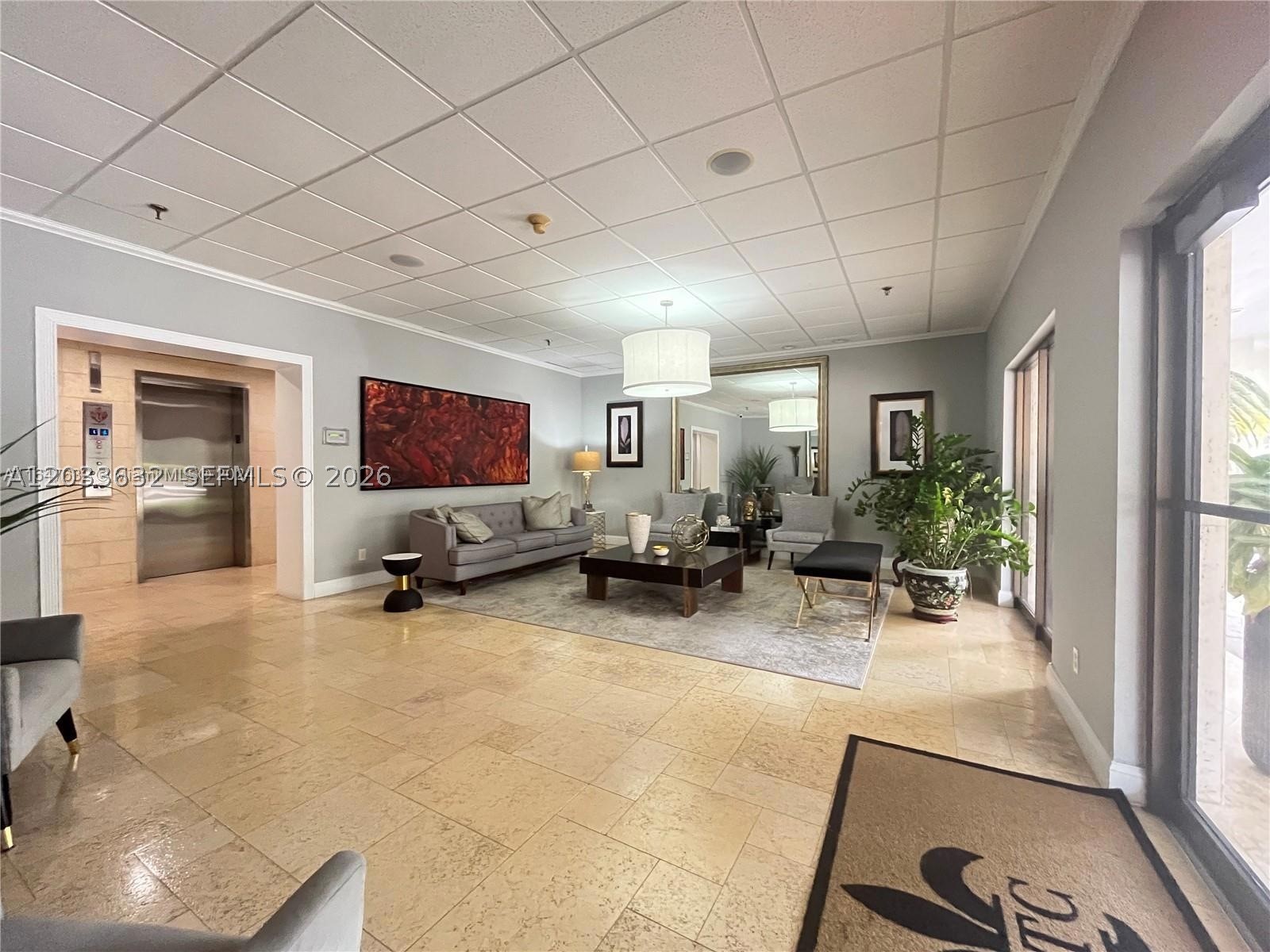 66 N Valencia Ave #PH2A, Coral Gables FL 33134