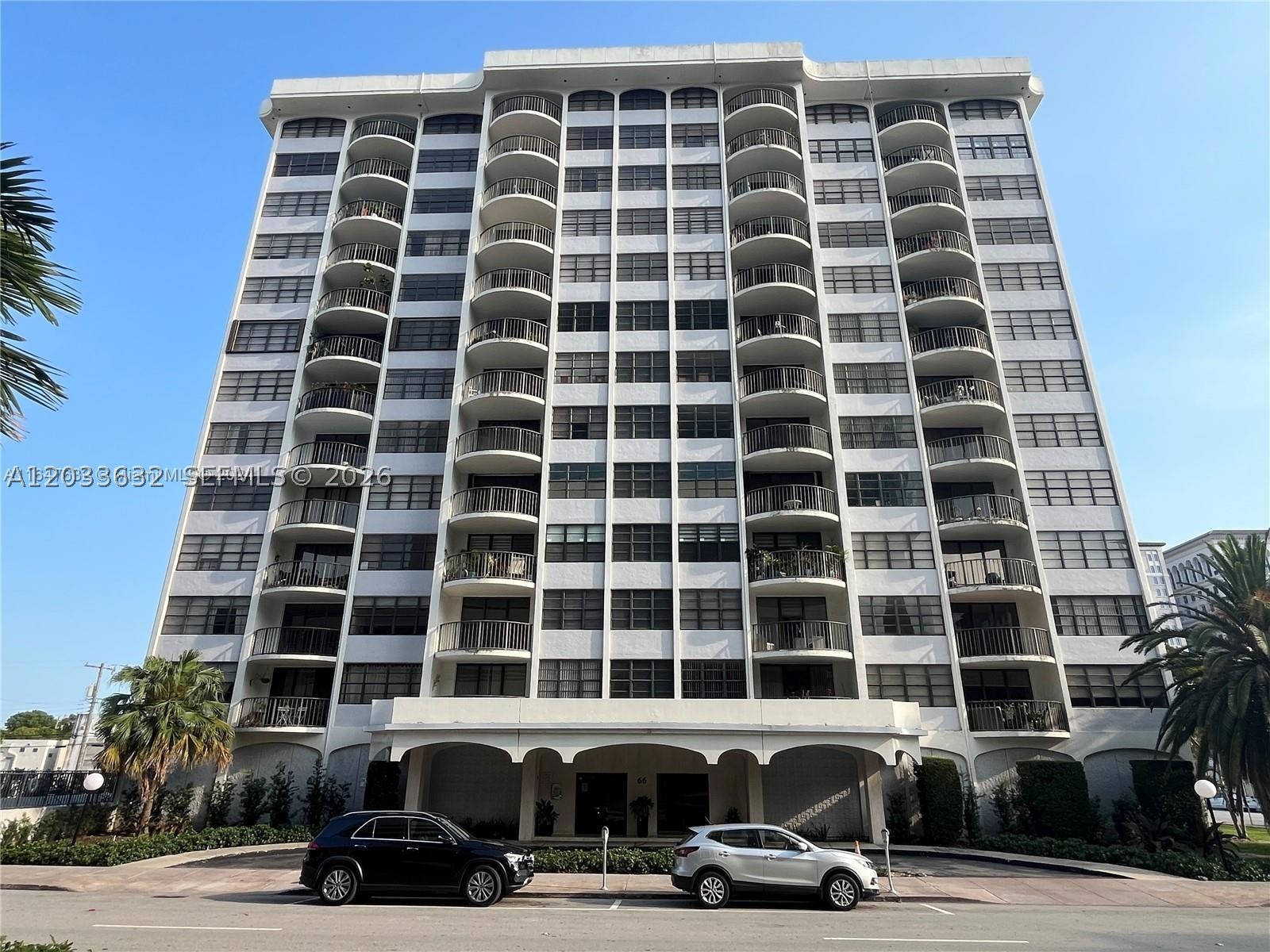 66 N Valencia Ave #PH2A, Coral Gables FL 33134