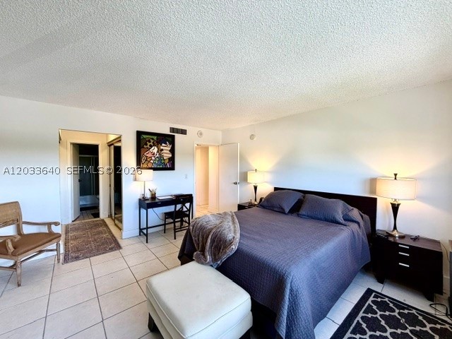 2450 NE 135th St #704, North Miami FL 33181
