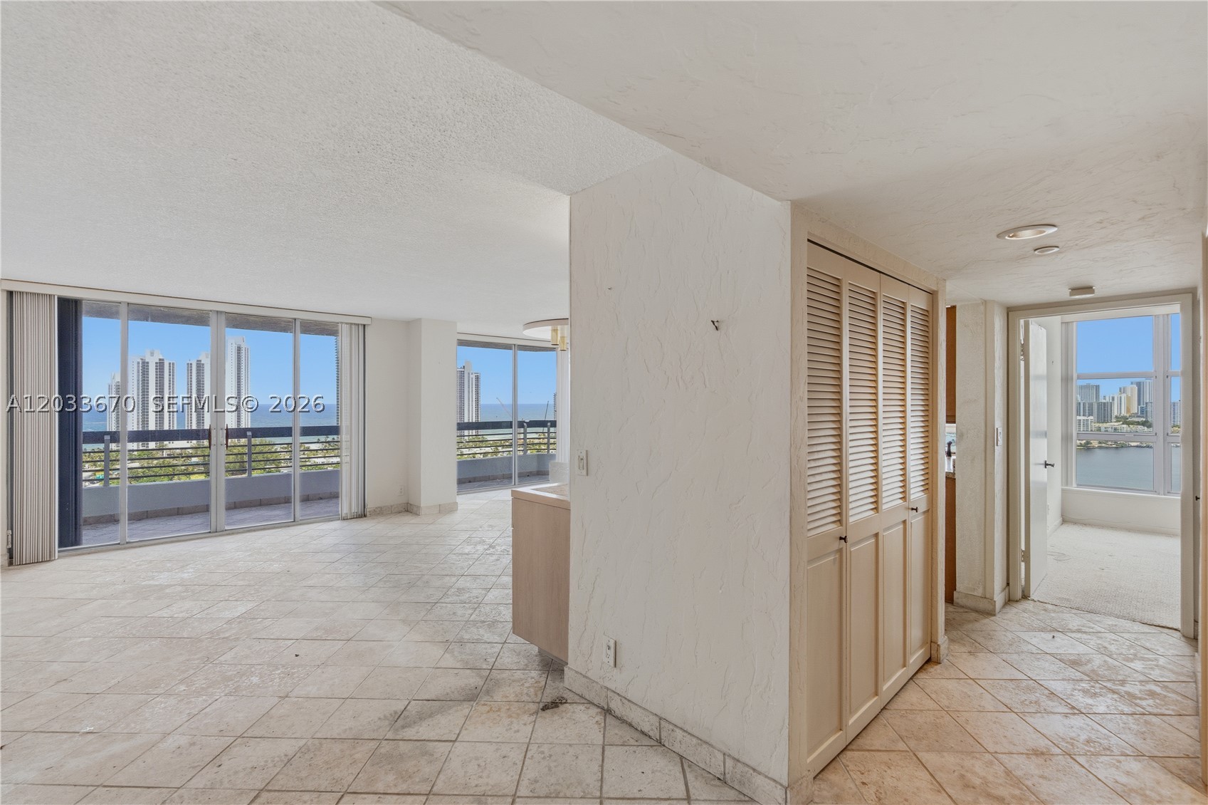 19195 NE 36th Ct #2410, Aventura FL 33180