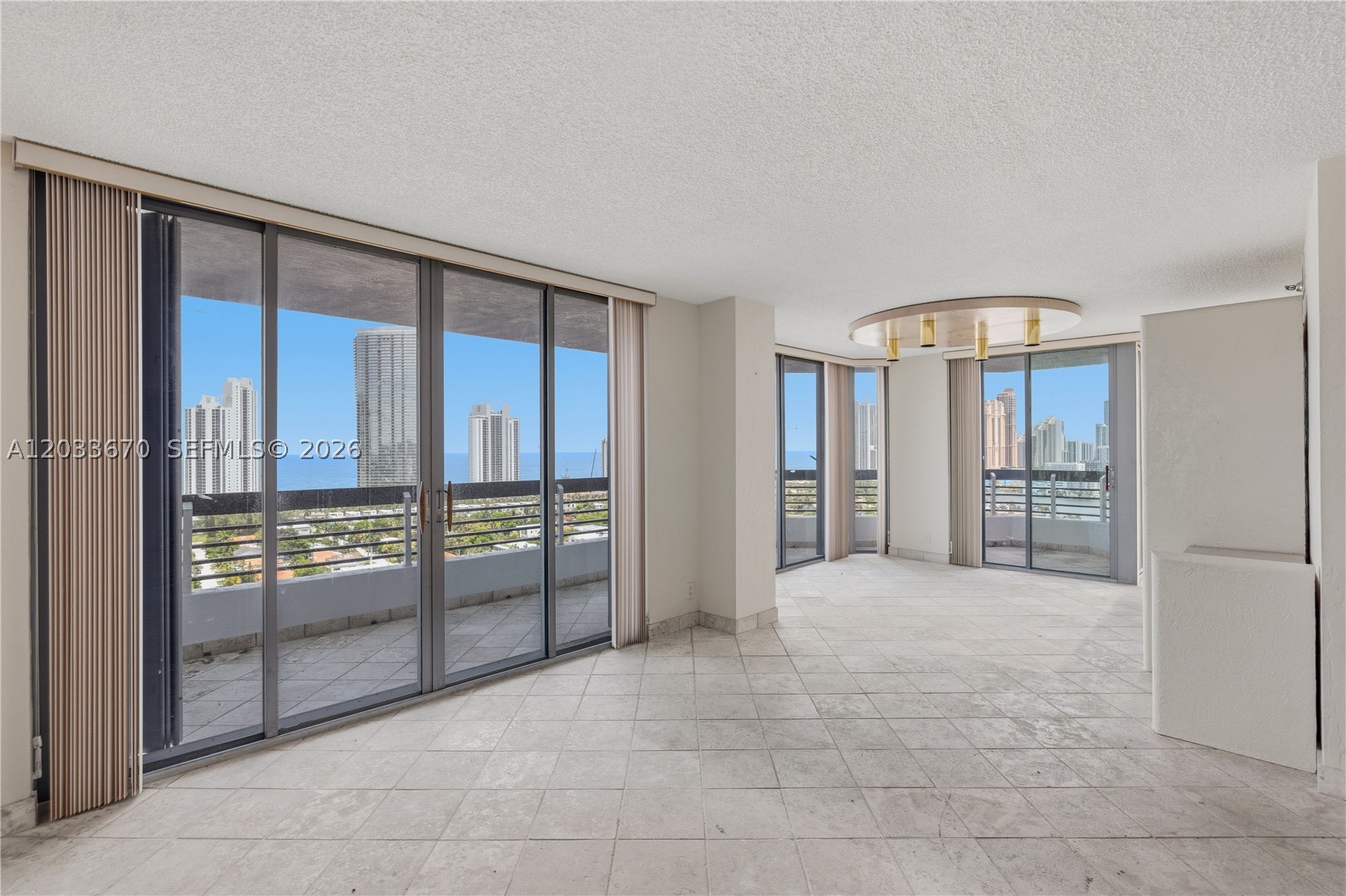 19195 NE 36th Ct #2410, Aventura FL 33180