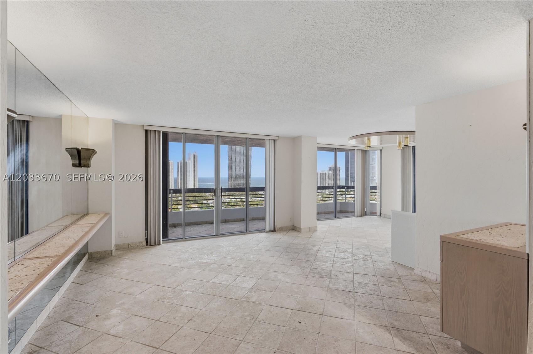 19195 NE 36th Ct #2410, Aventura FL 33180