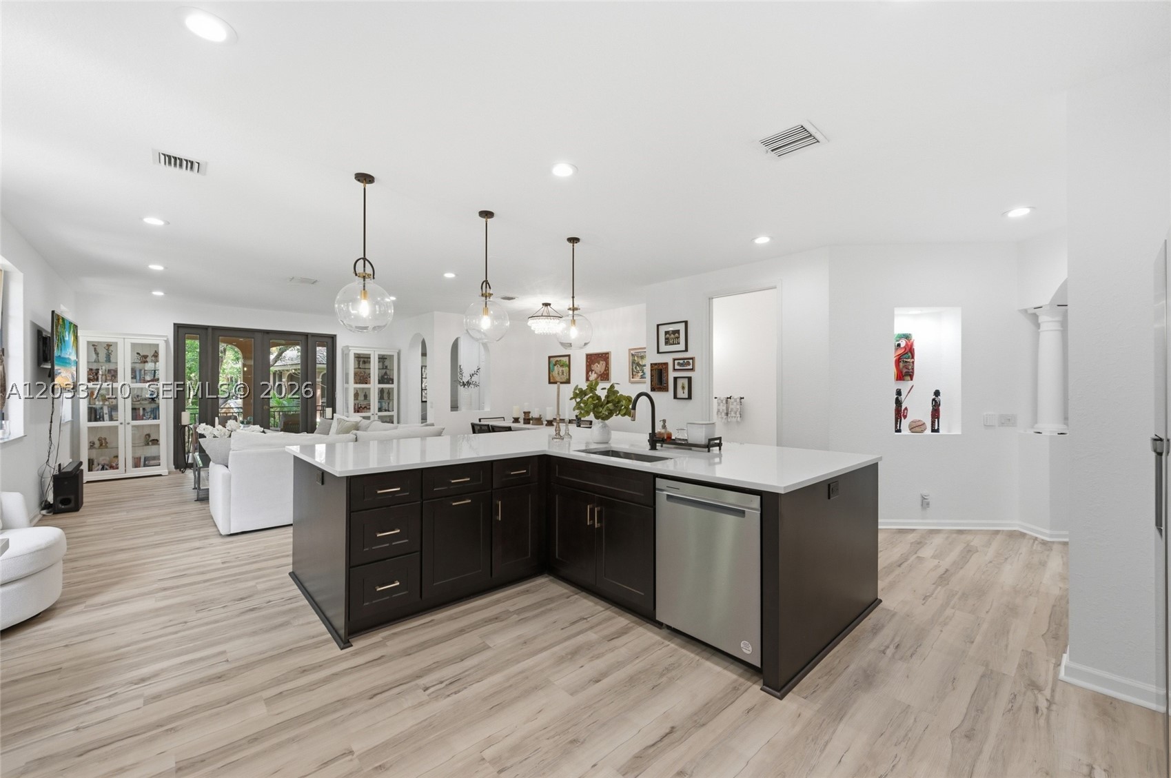 2794 Kinsington Cir #26-3, Weston FL 33332