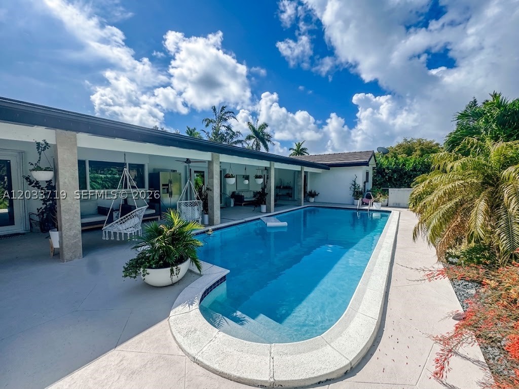 14500 SW 84th Ave, Palmetto Bay FL 33158