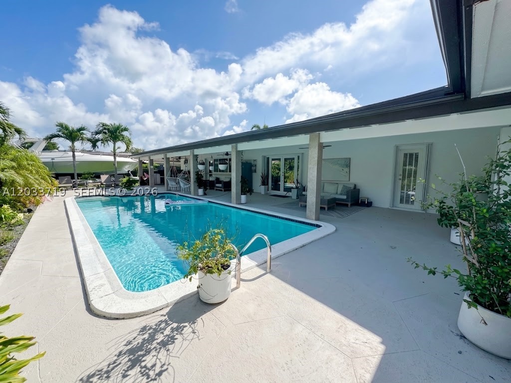 14500 SW 84th Ave, Palmetto Bay FL 33158