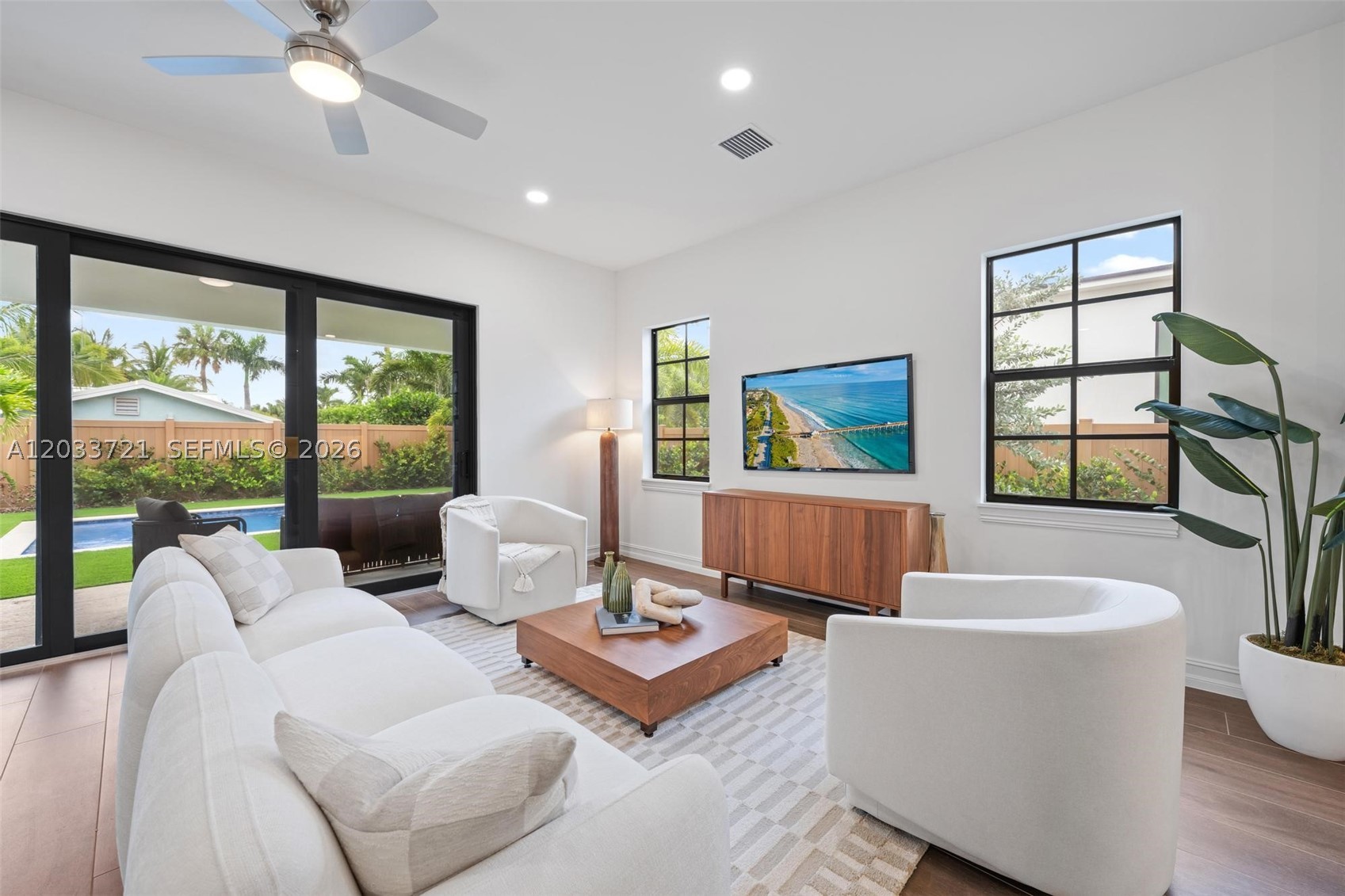 309 Cascade Ln, Palm Beach Shores FL 33404