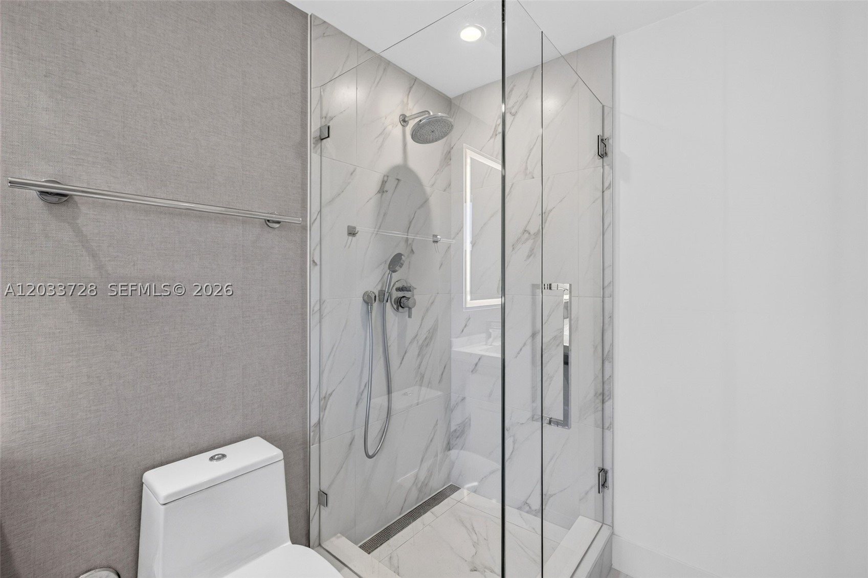 2000 Metropica Way #203, Sunrise FL 33323