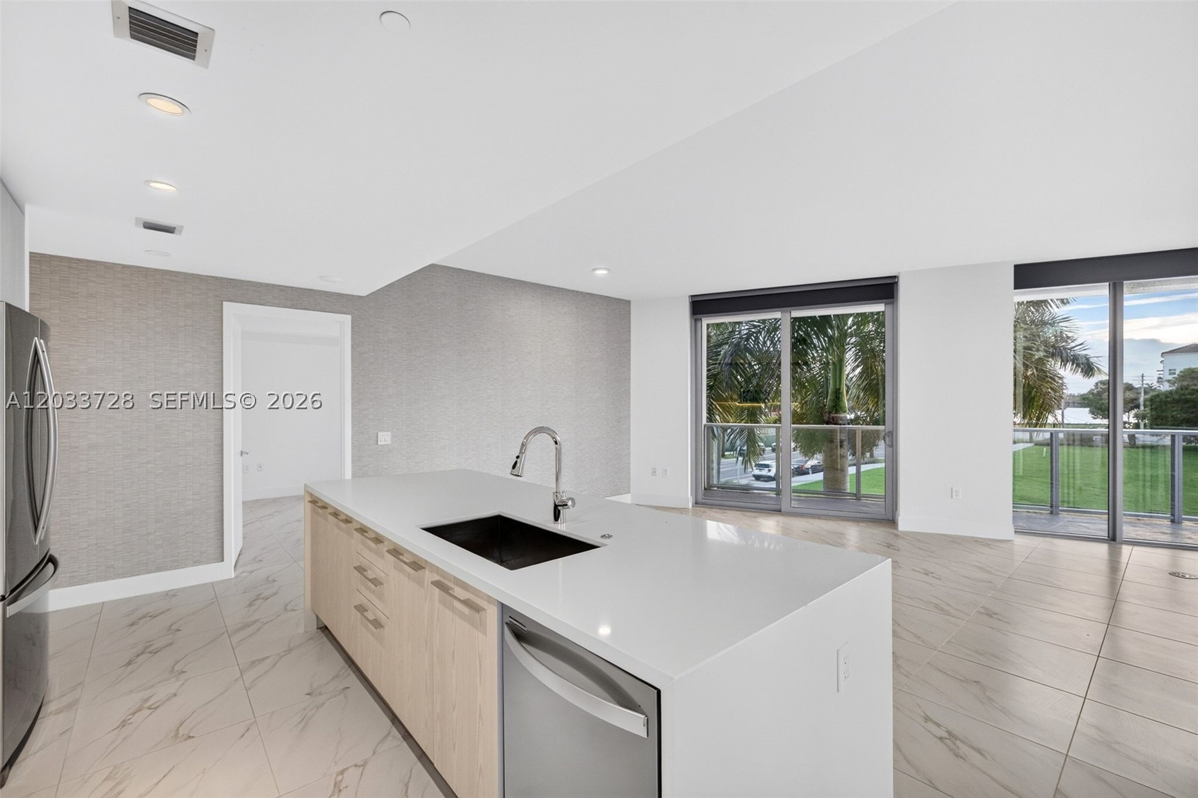 2000 Metropica Way #203, Sunrise FL 33323