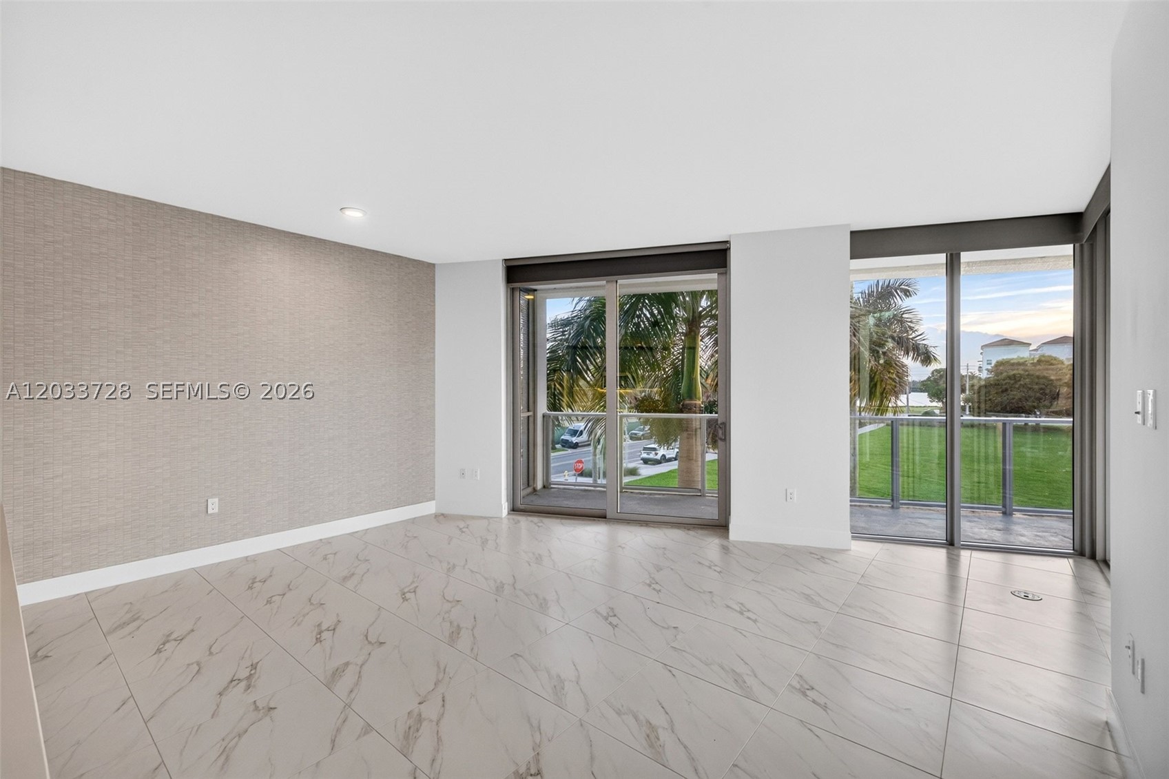 2000 Metropica Way #203, Sunrise FL 33323