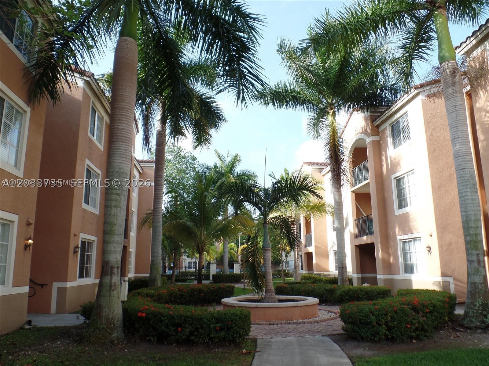 6801 SW 44th St #203, Miami FL 33155