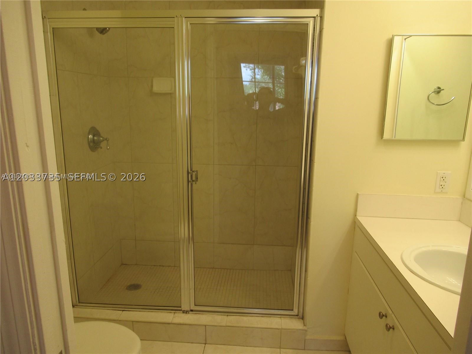 6801 SW 44th St #203, Miami FL 33155
