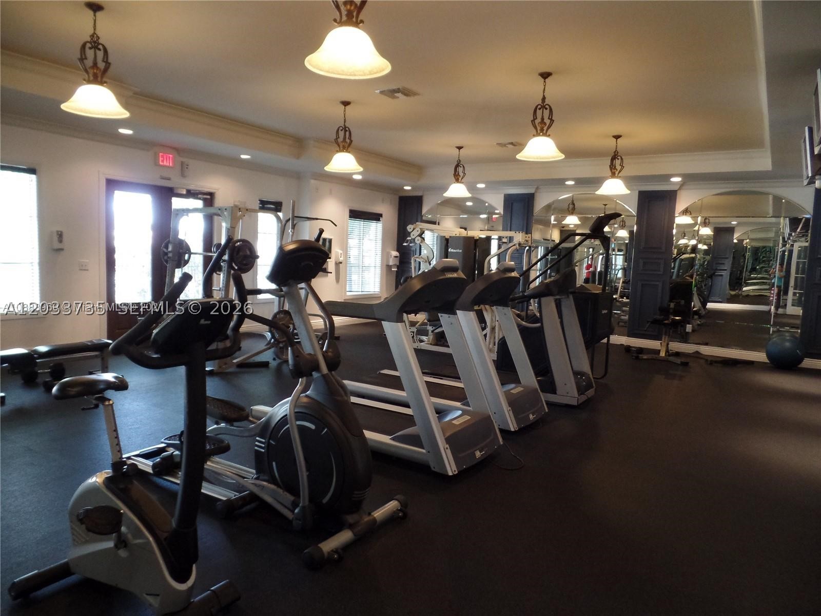 6801 SW 44th St #203, Miami FL 33155