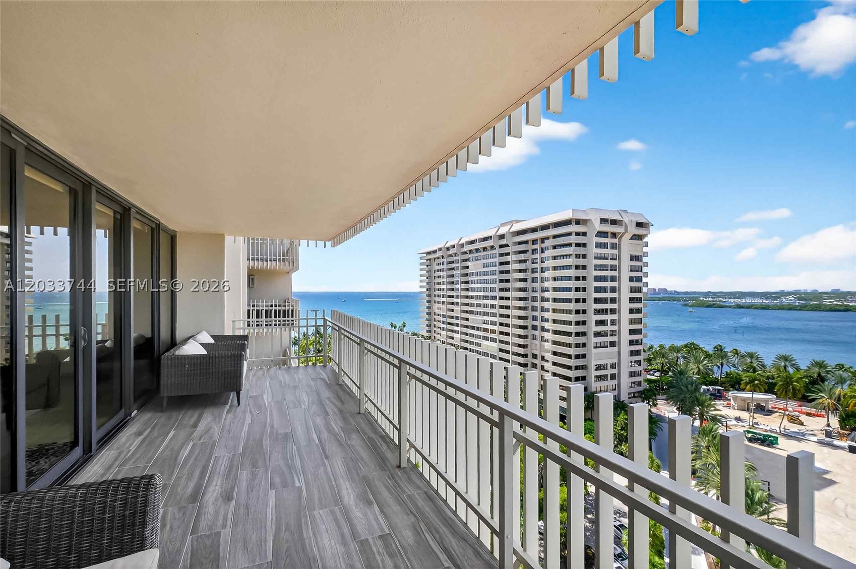 2 Grove Isle Dr #B1210, Miami FL 33133