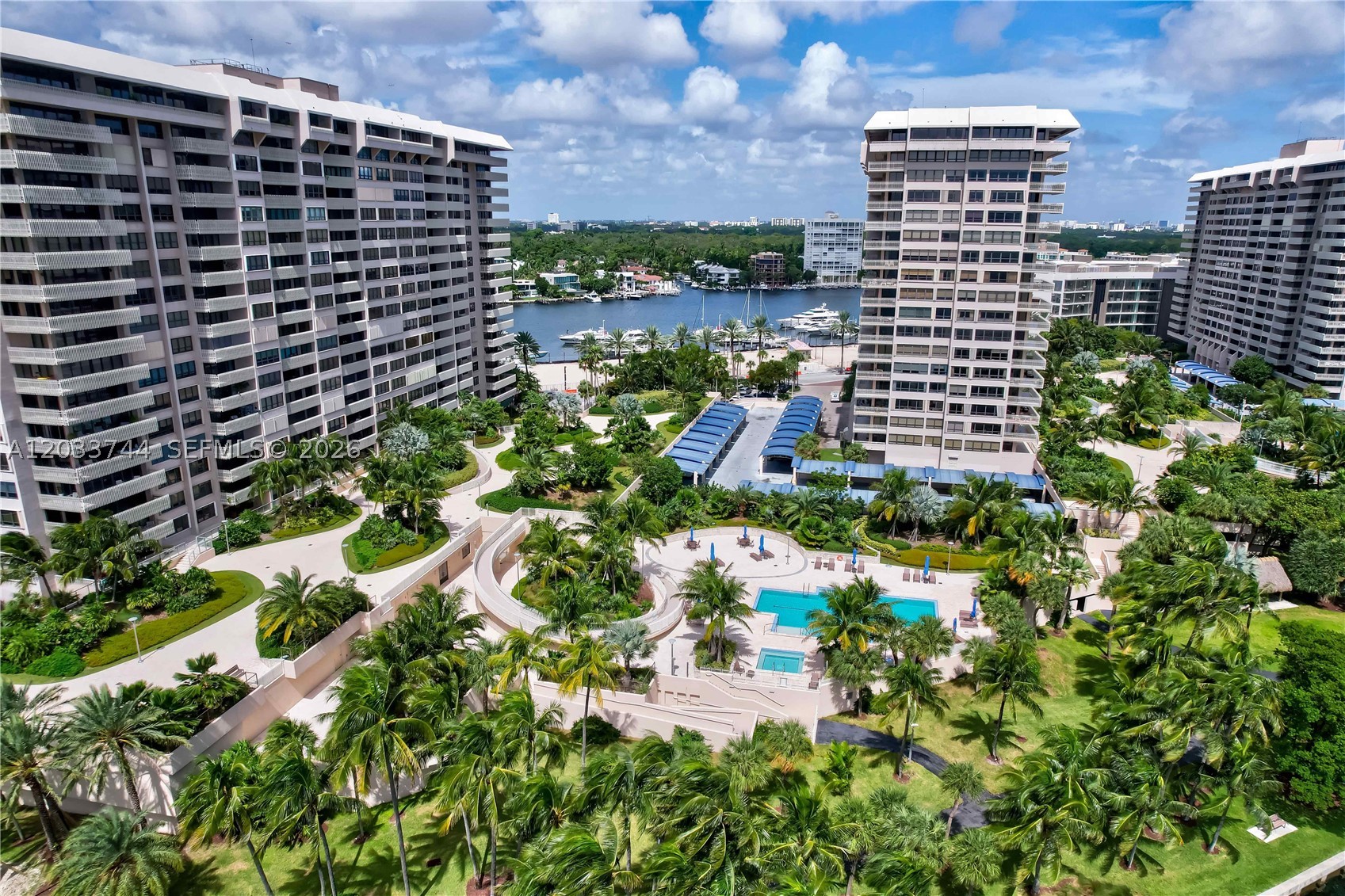 2 Grove Isle Dr #B1210, Miami FL 33133