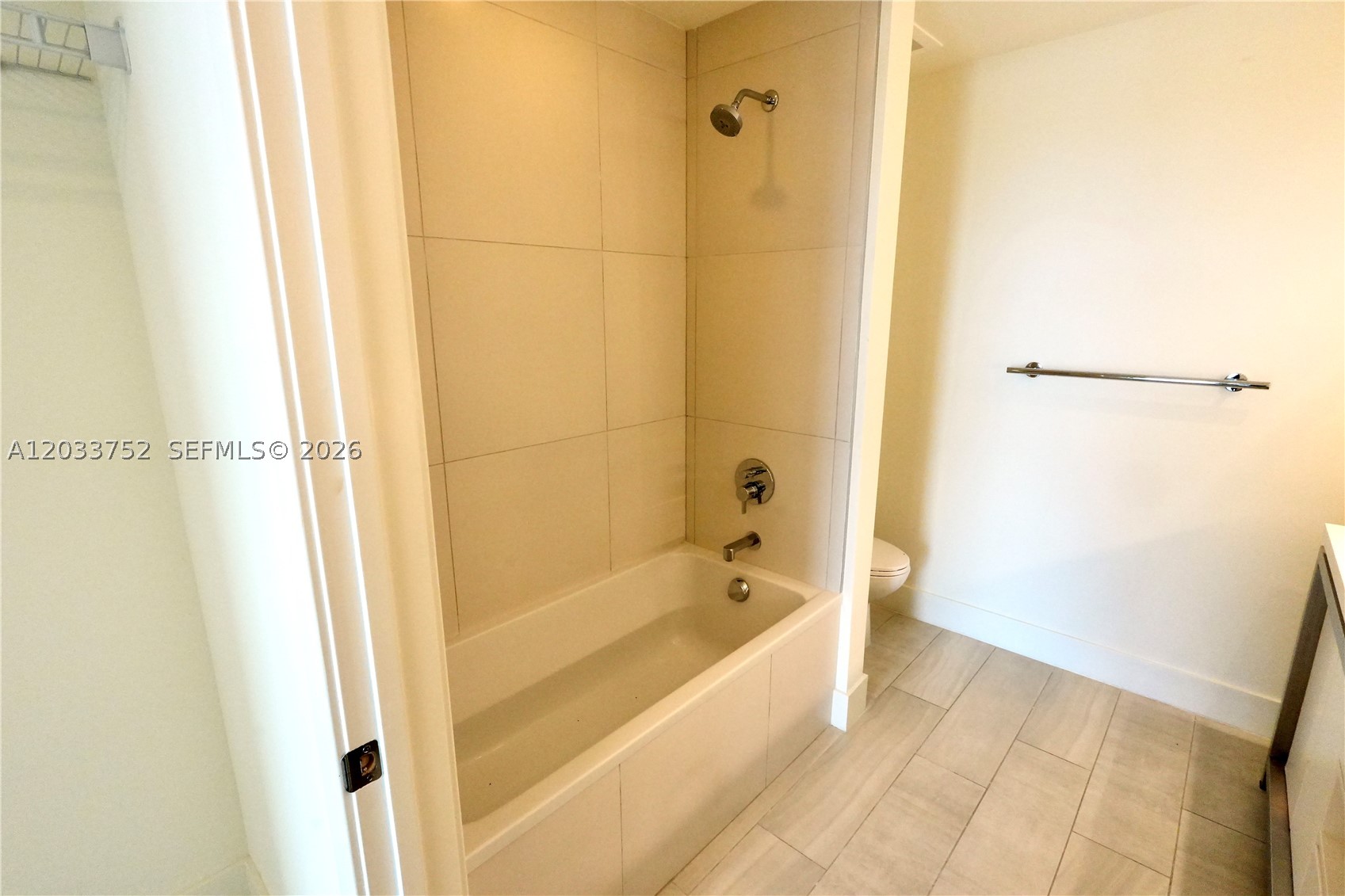 2000 Metropica Way #810, Sunrise FL 33323