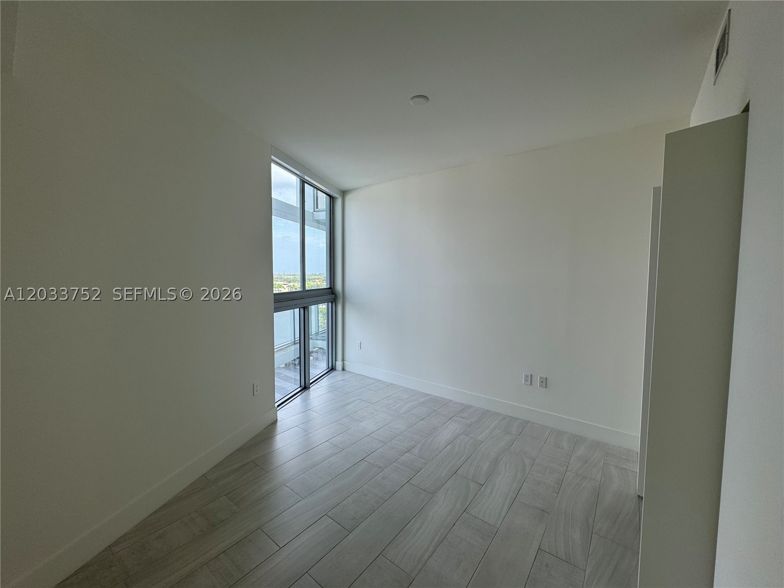 2000 Metropica Way #810, Sunrise FL 33323