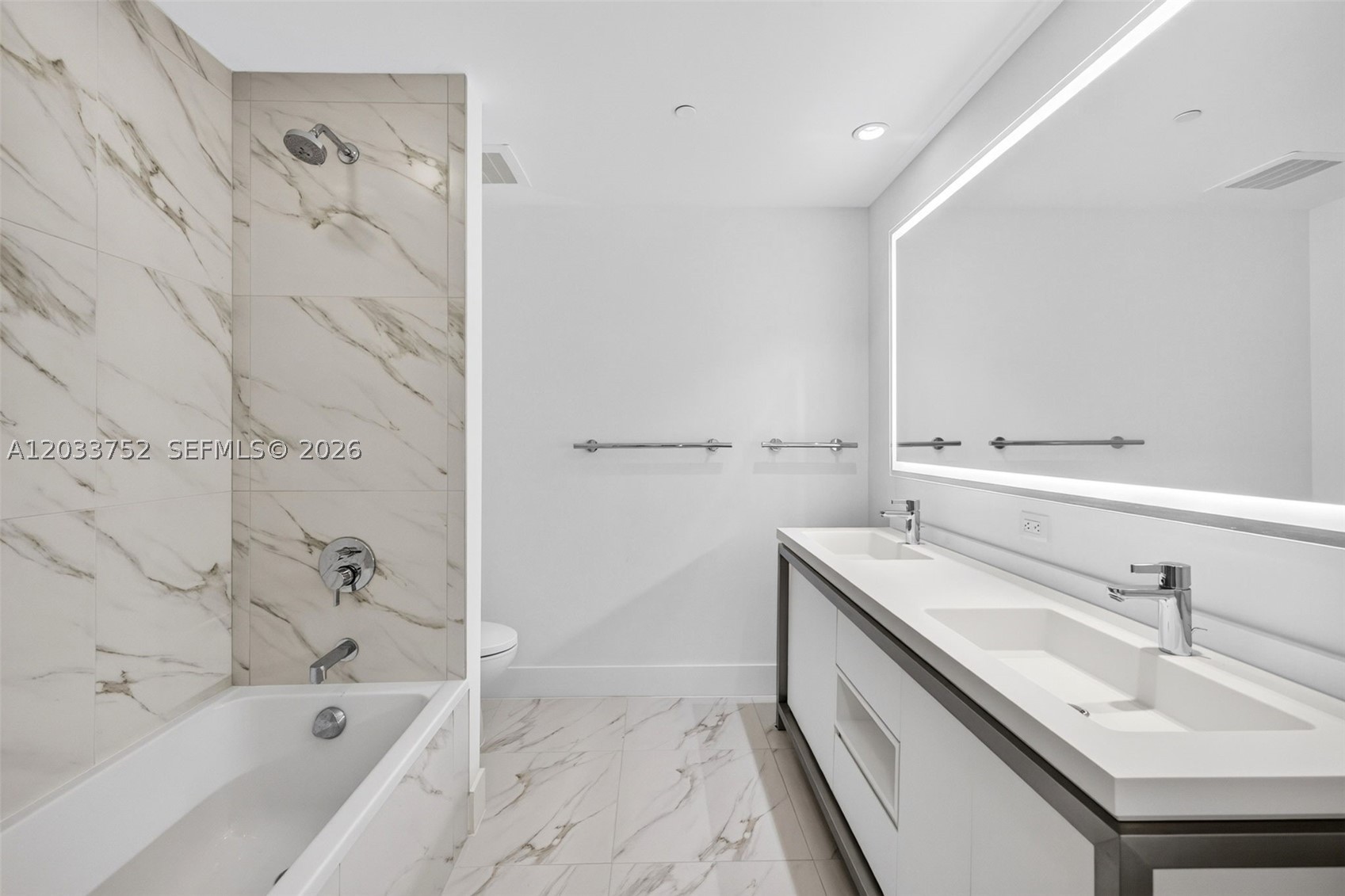 2000 Metropica Way #1910, Sunrise FL 33323