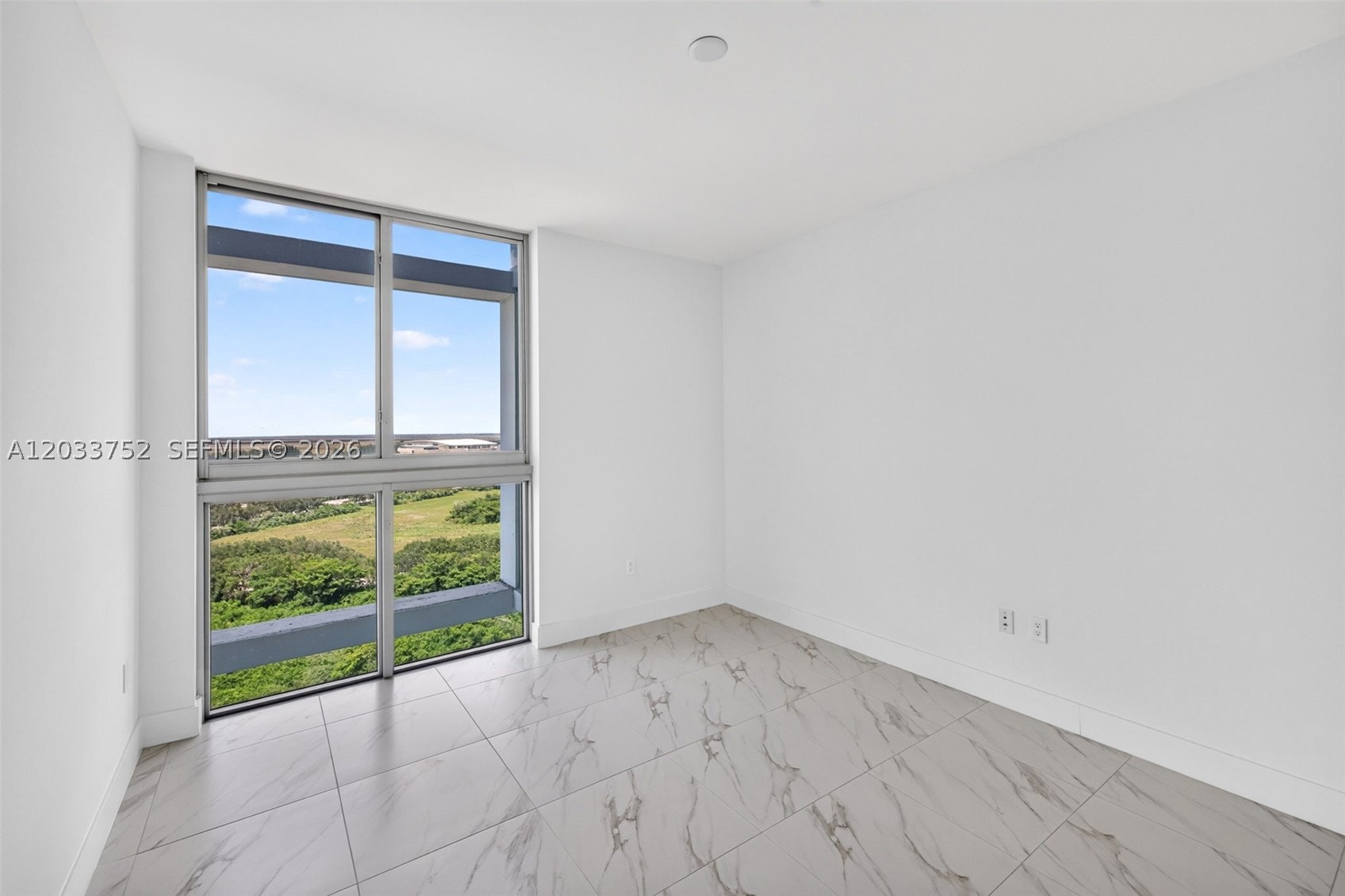 2000 Metropica Way #1910, Sunrise FL 33323