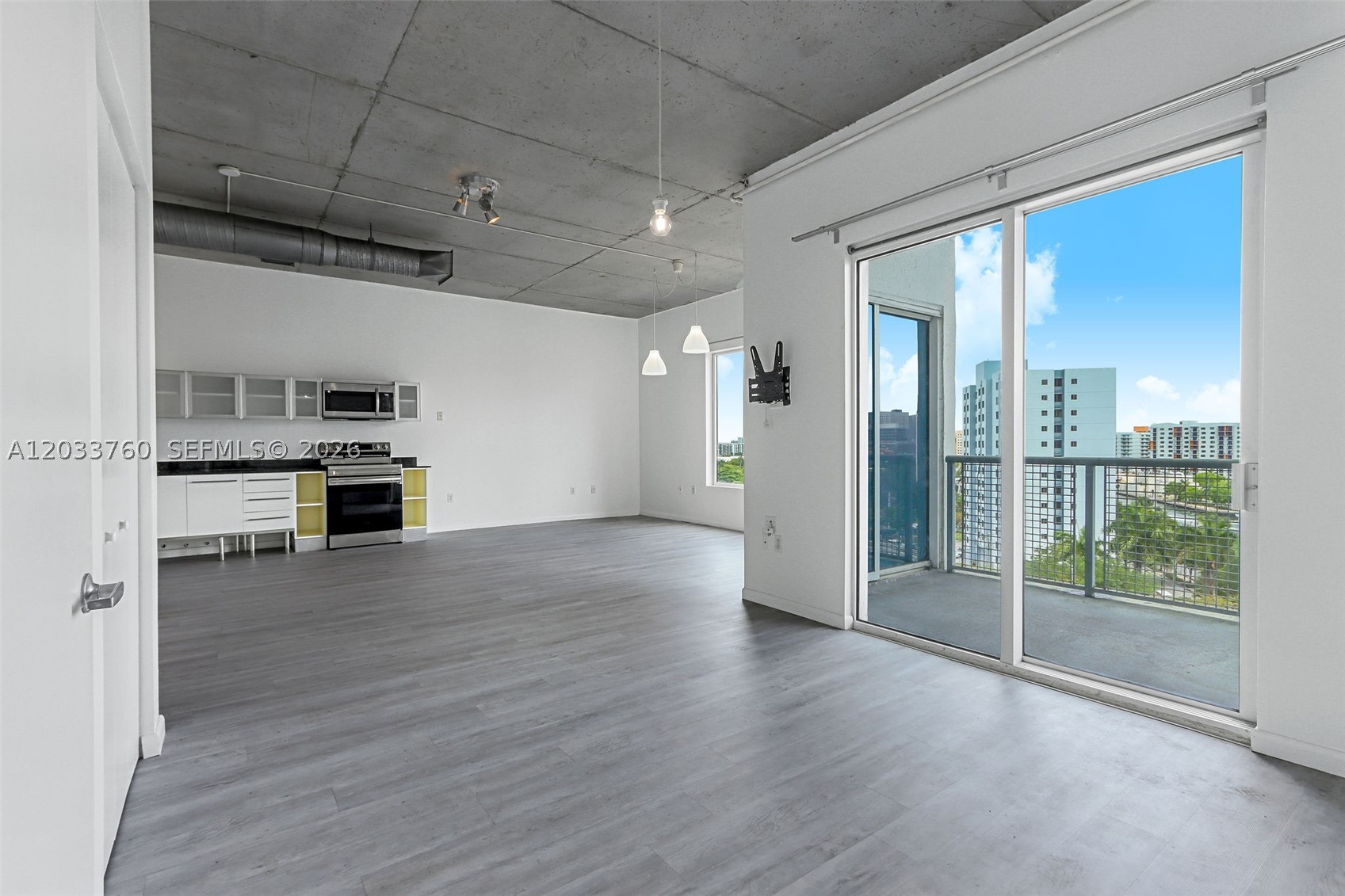10 SW South River Dr #910, Miami FL 33130