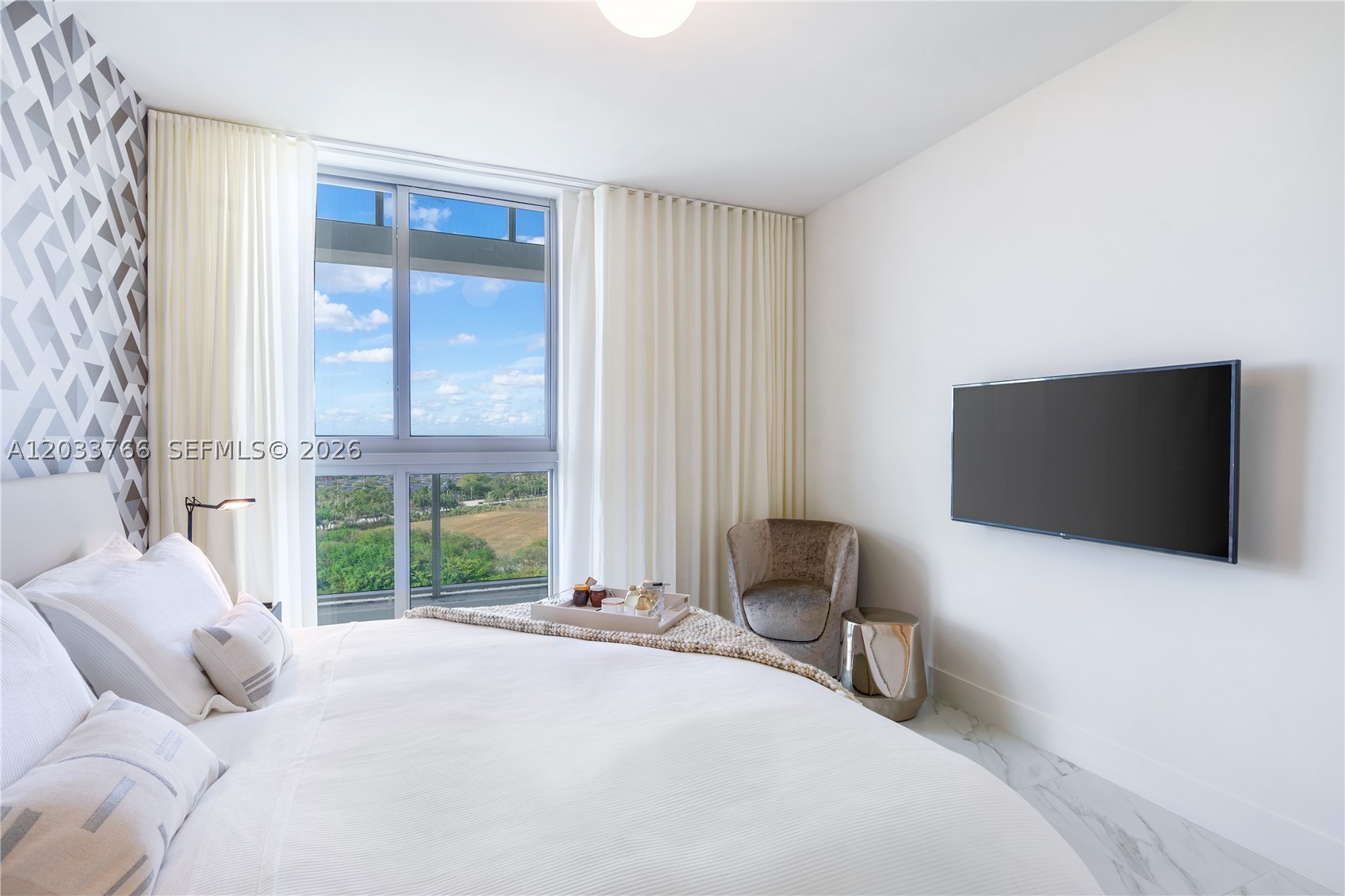 2000 Metropica Way #1810, Sunrise FL 33323