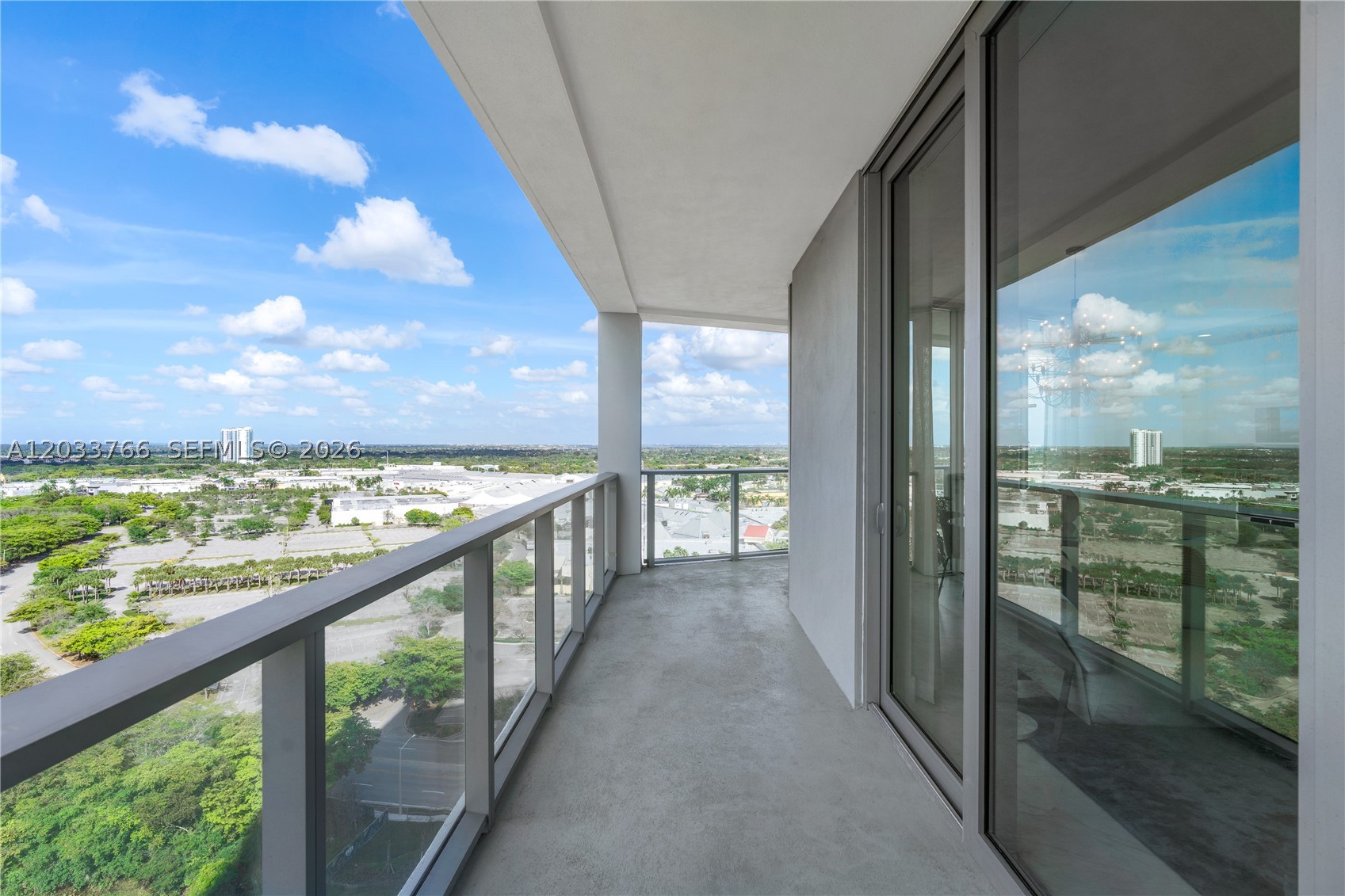 2000 Metropica Way #1810, Sunrise FL 33323
