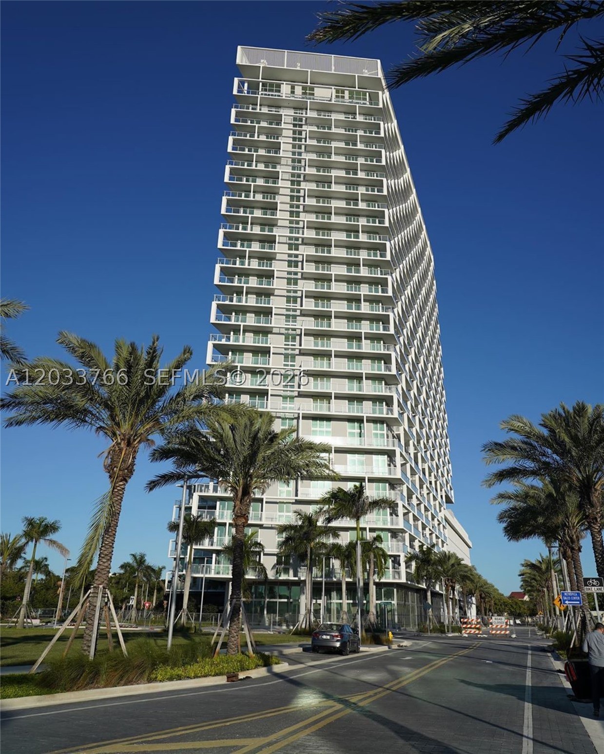 2000 Metropica Way #1810, Sunrise FL 33323