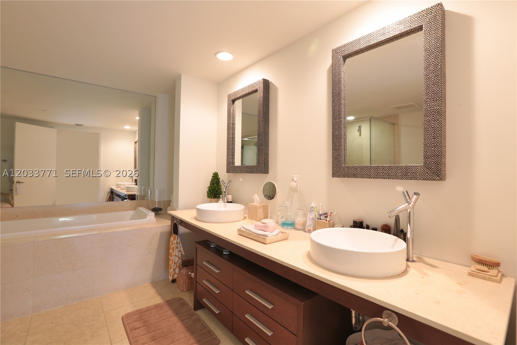 495 Brickell Ave #4703, Miami FL 33131