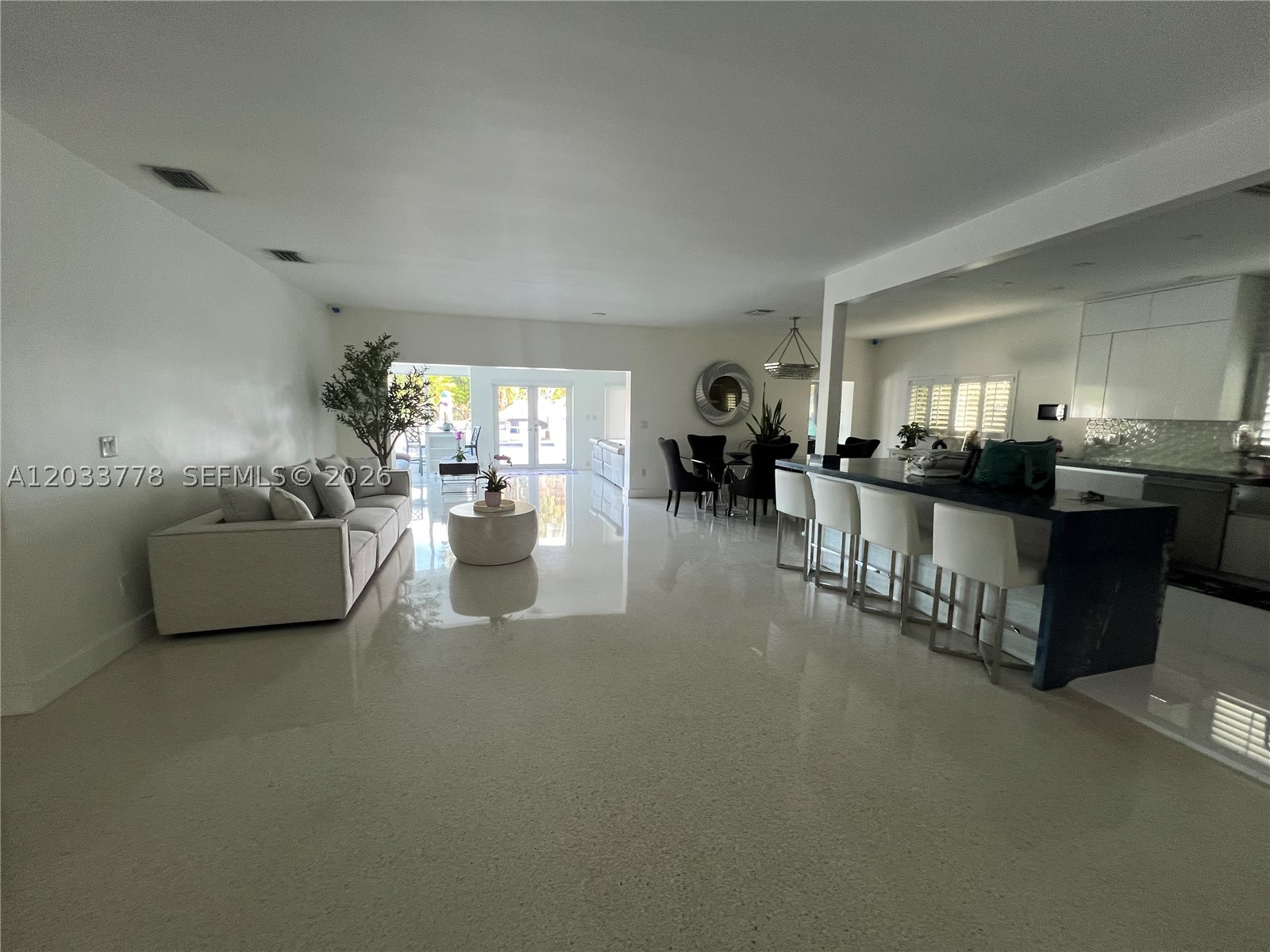 1100 NE 84th St, Miami FL 33138