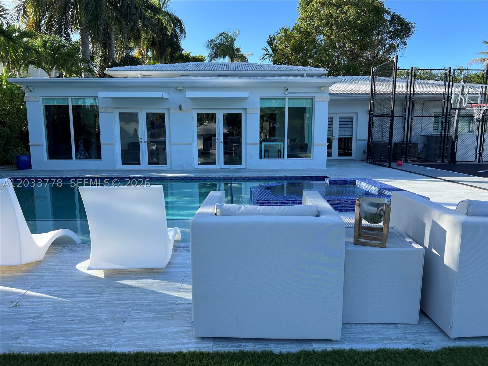 1100 NE 84th St, Miami FL 33138