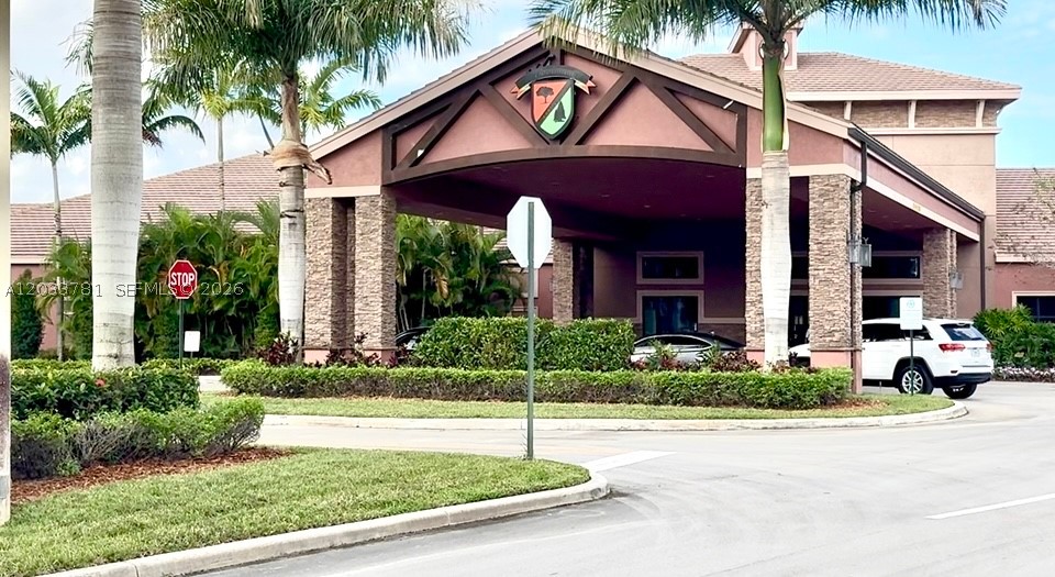 7700 NW 84th Ln, Tamarac FL 33321