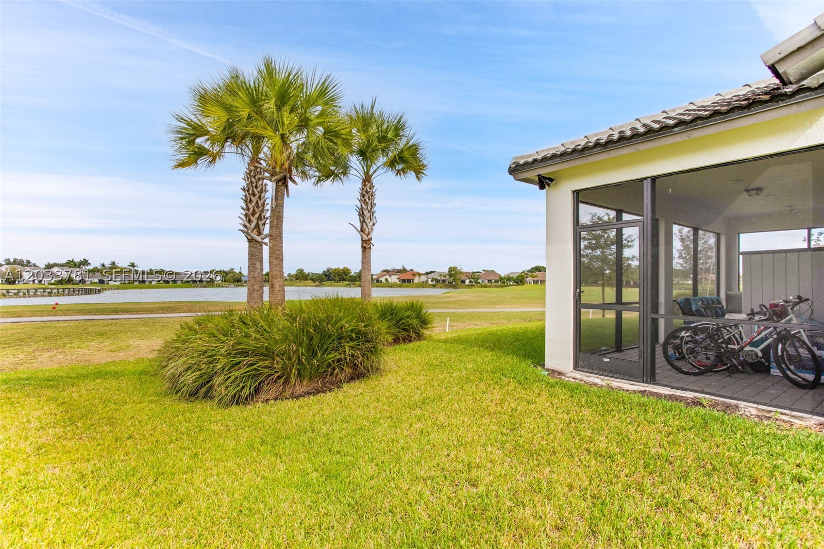 7700 NW 84th Ln, Tamarac FL 33321