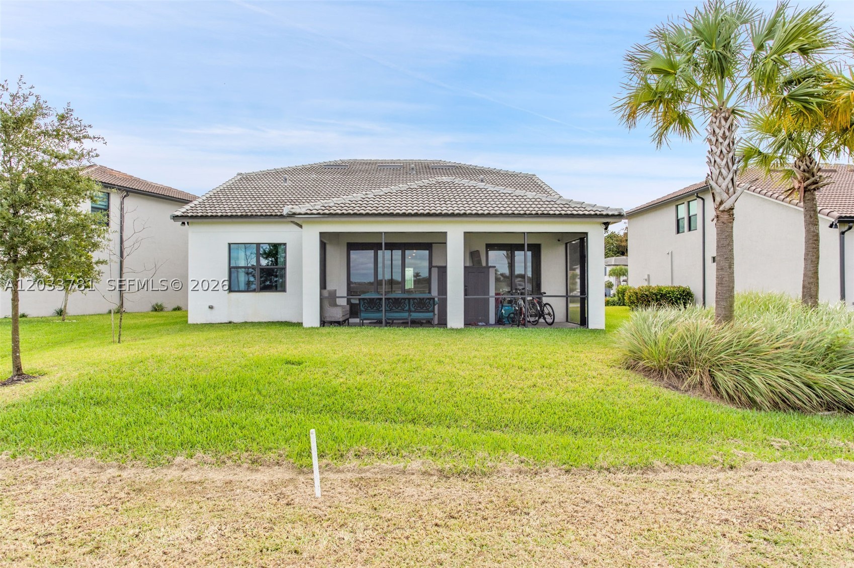 7700 NW 84th Ln, Tamarac FL 33321