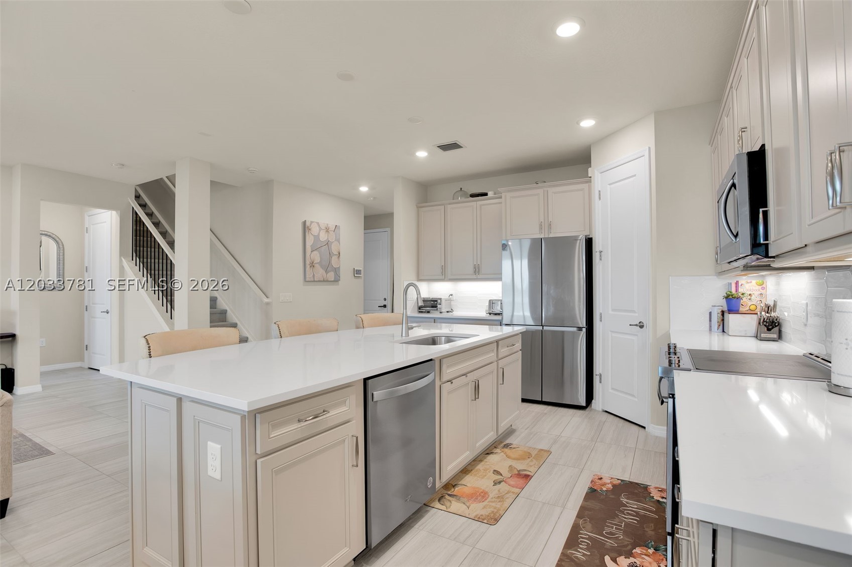 7700 NW 84th Ln, Tamarac FL 33321