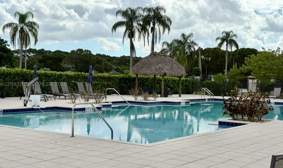 7700 NW 84th Ln, Tamarac FL 33321