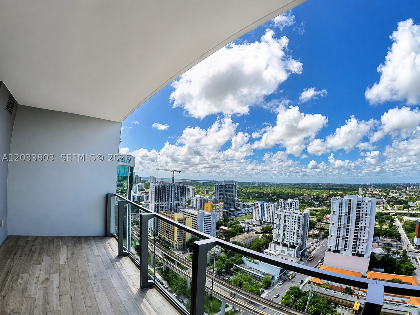 88 SW 7th St #2206, Miami FL 33130