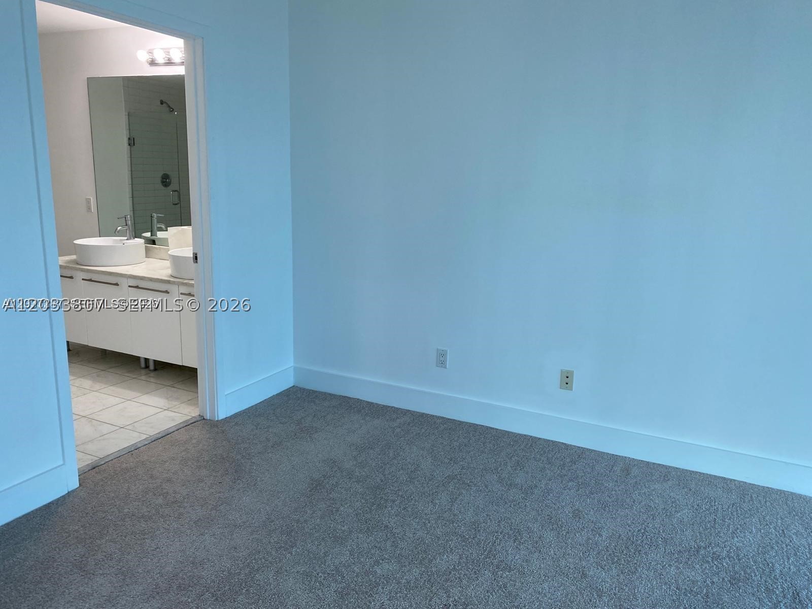 888 Biscayne Blvd #3001, Miami FL 33132