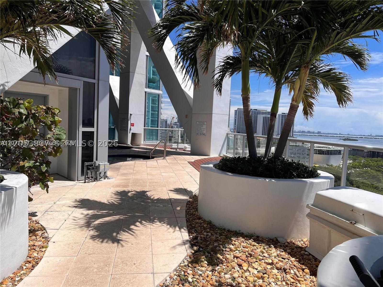 888 Biscayne Blvd #3001, Miami FL 33132
