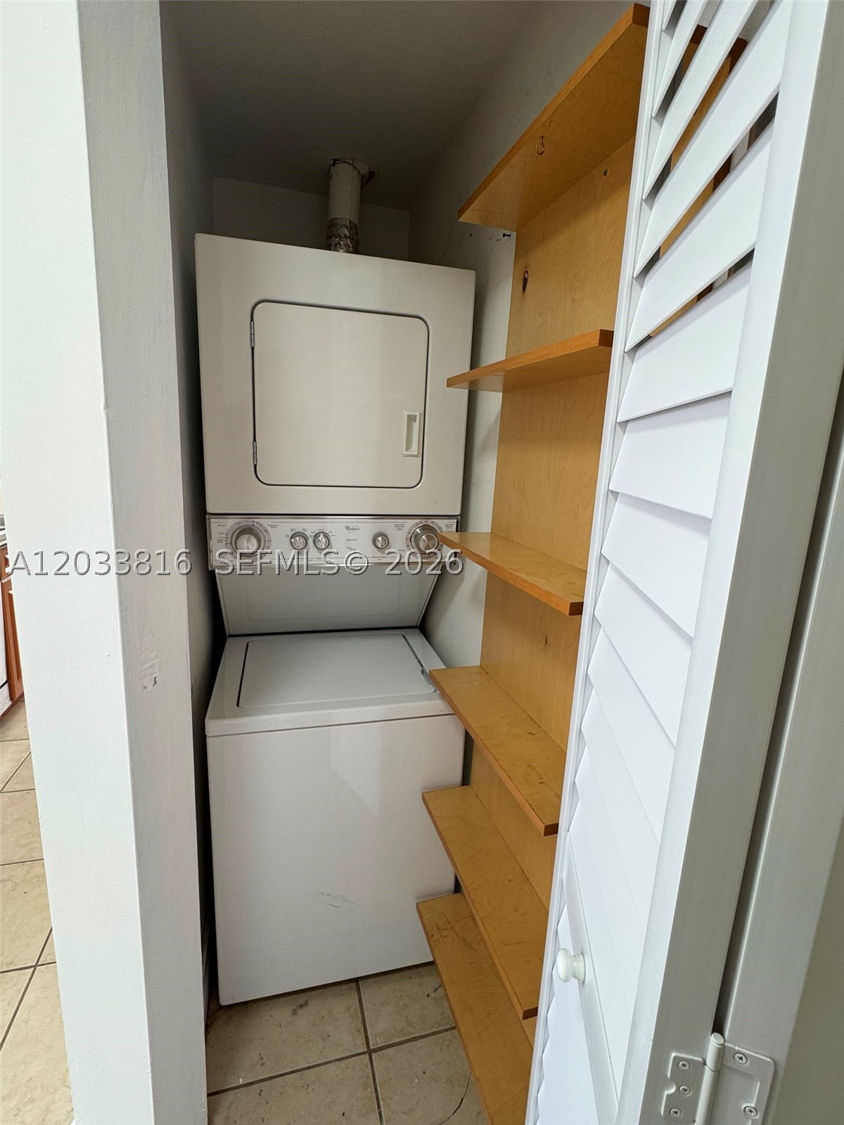 1 Glen Royal Pkwy #1202, Miami FL 33125