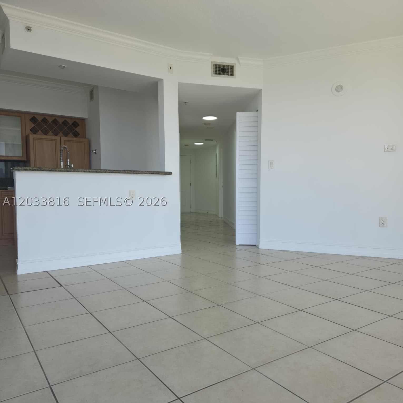 1 Glen Royal Pkwy #1202, Miami FL 33125