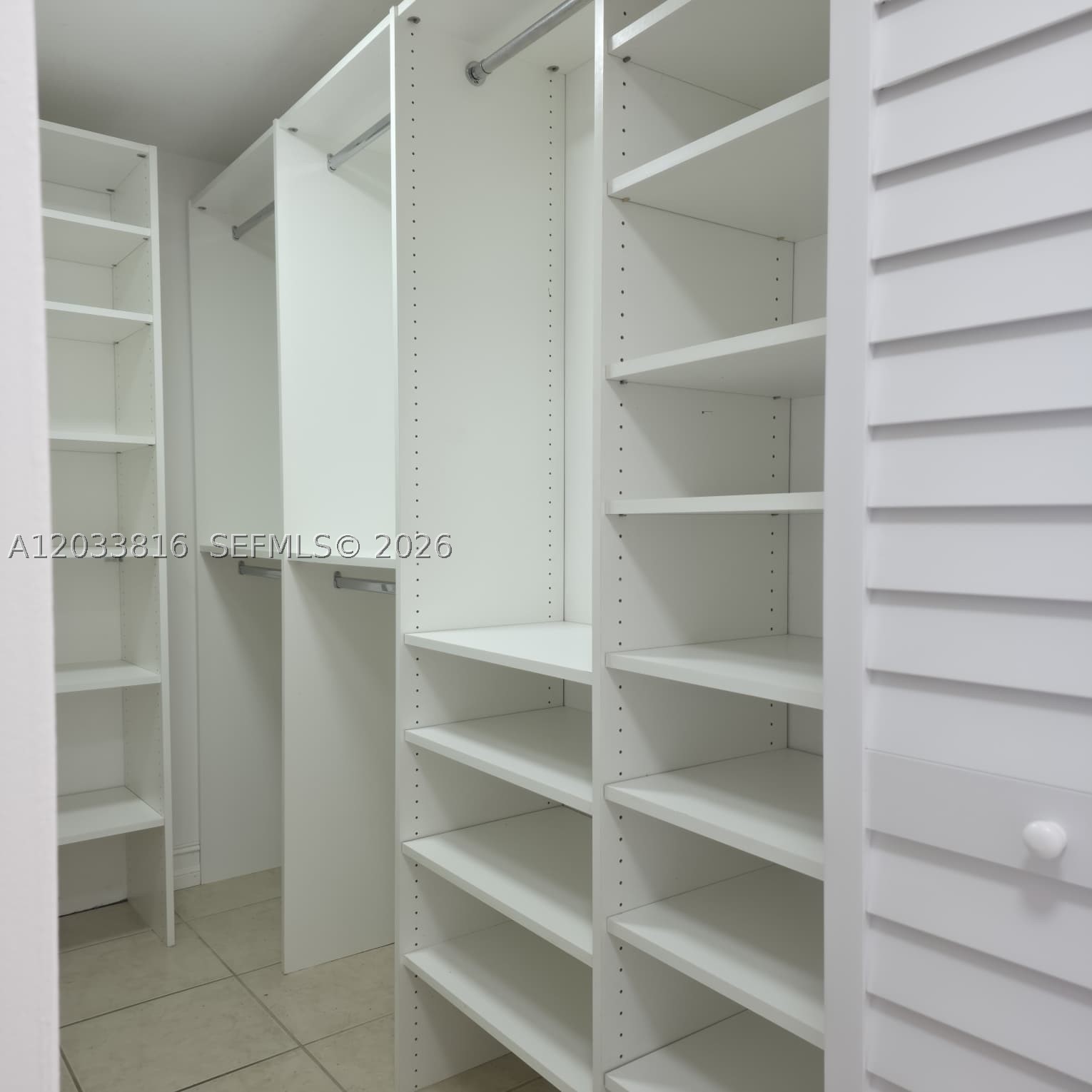 1 Glen Royal Pkwy #1202, Miami FL 33125