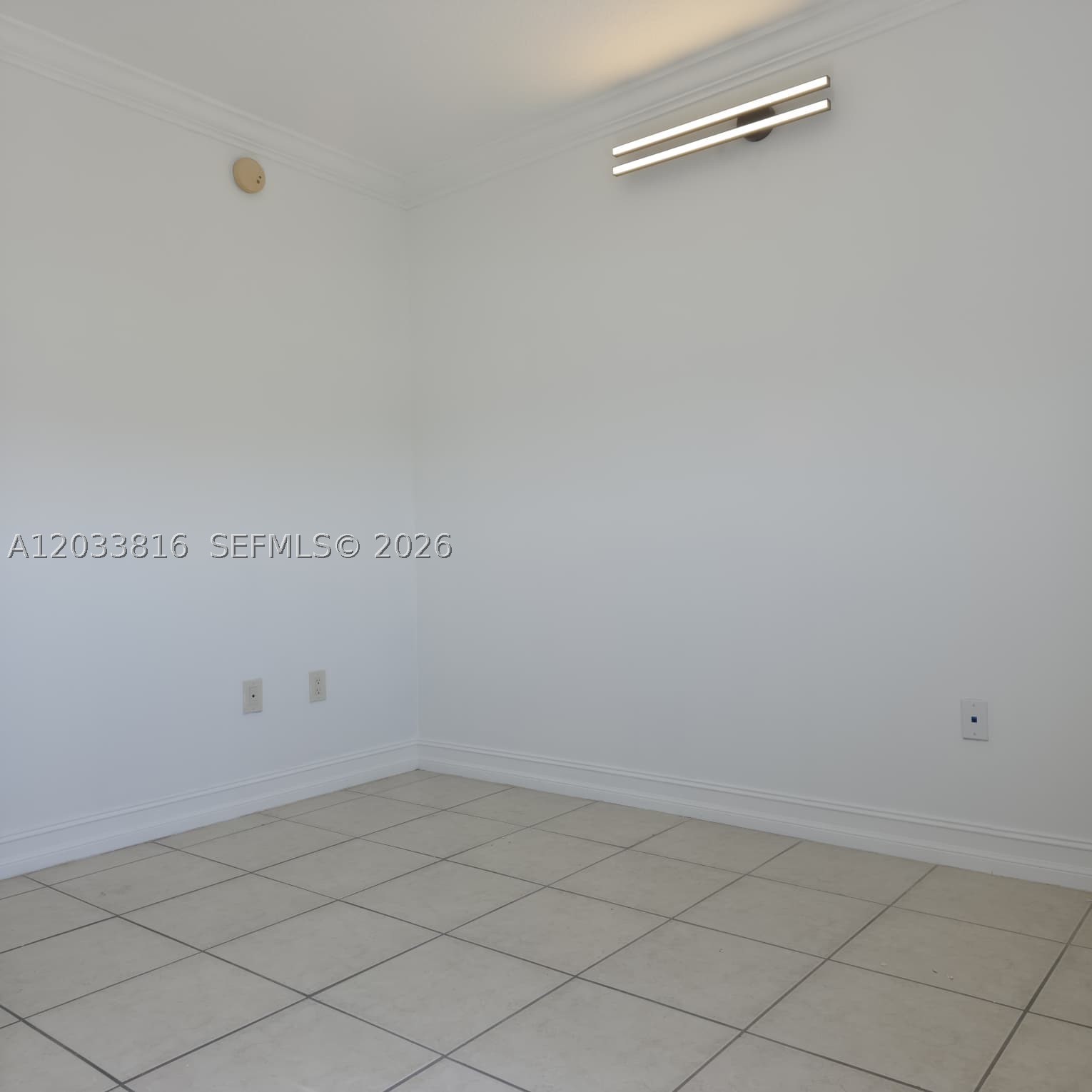 1 Glen Royal Pkwy #1202, Miami FL 33125