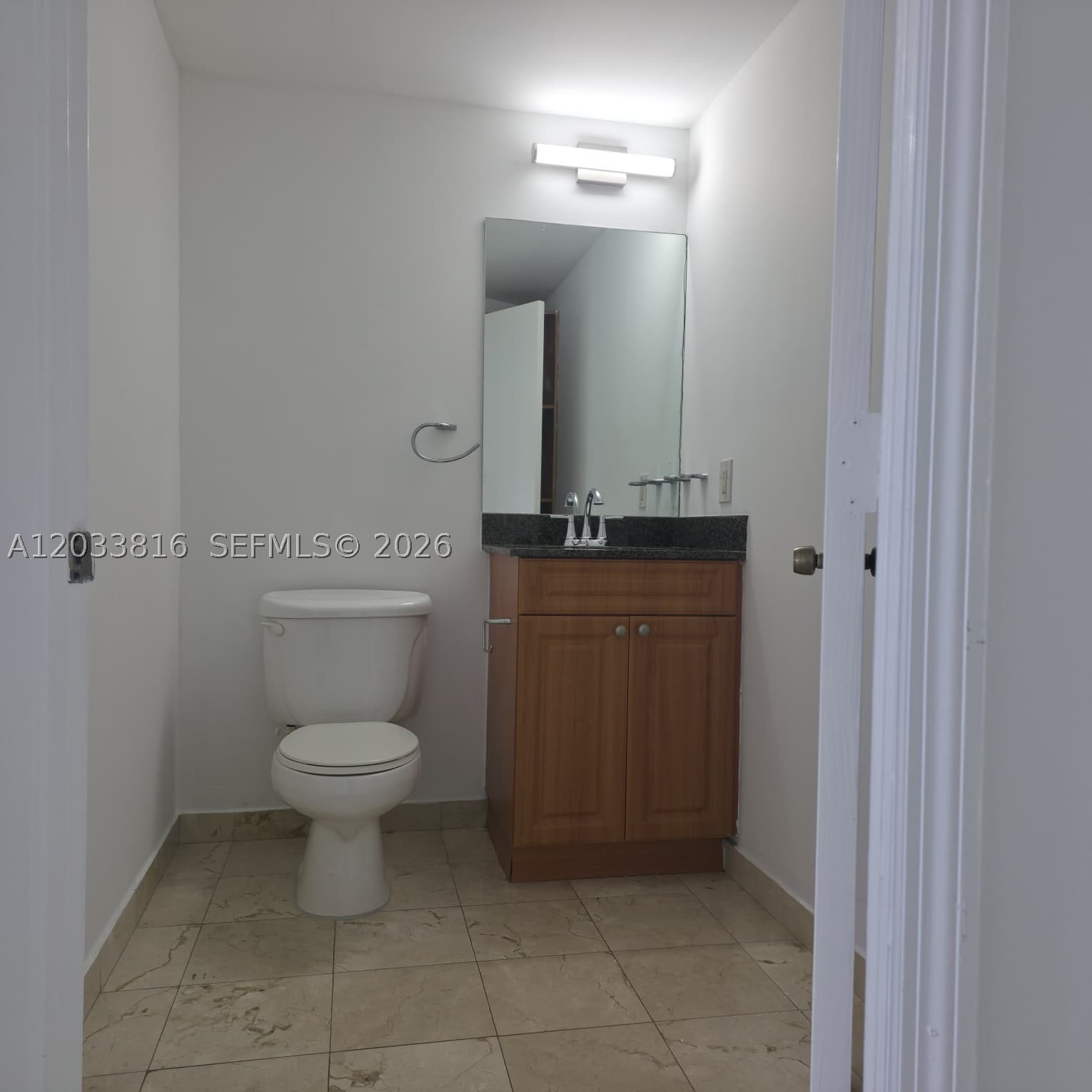 1 Glen Royal Pkwy #1202, Miami FL 33125