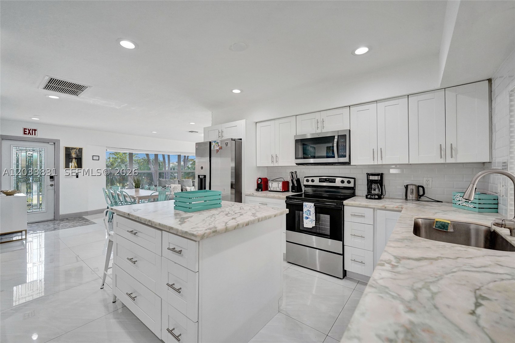 218 SE 4th st #0, Dania Beach FL 33004