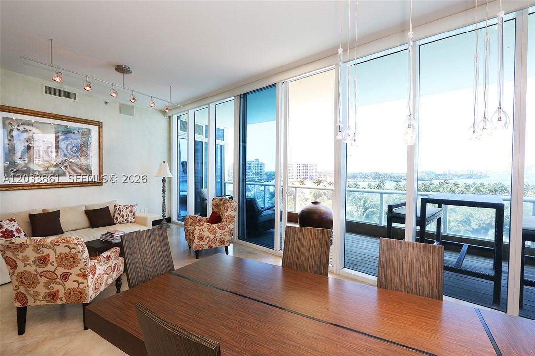 100 S Pointe Dr #601, Miami Beach FL 33139
